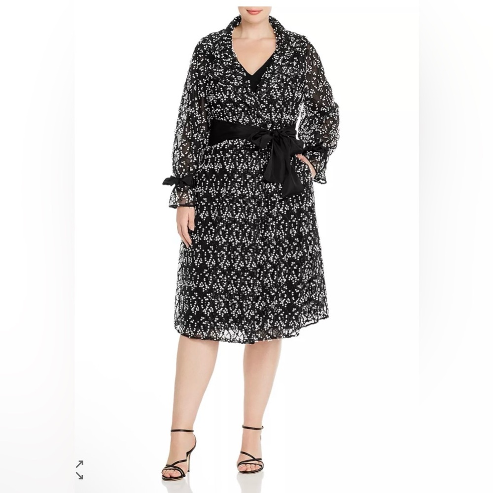 Marina Rinaldi Topazio  Embroidered Overcoat NWT- 18
